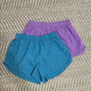 Set of 2 Nike shorts